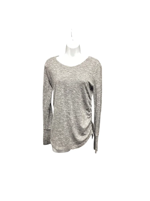 Pullover sweater for outdoor events -Liz Lange Maternity Sweaters Gray XS