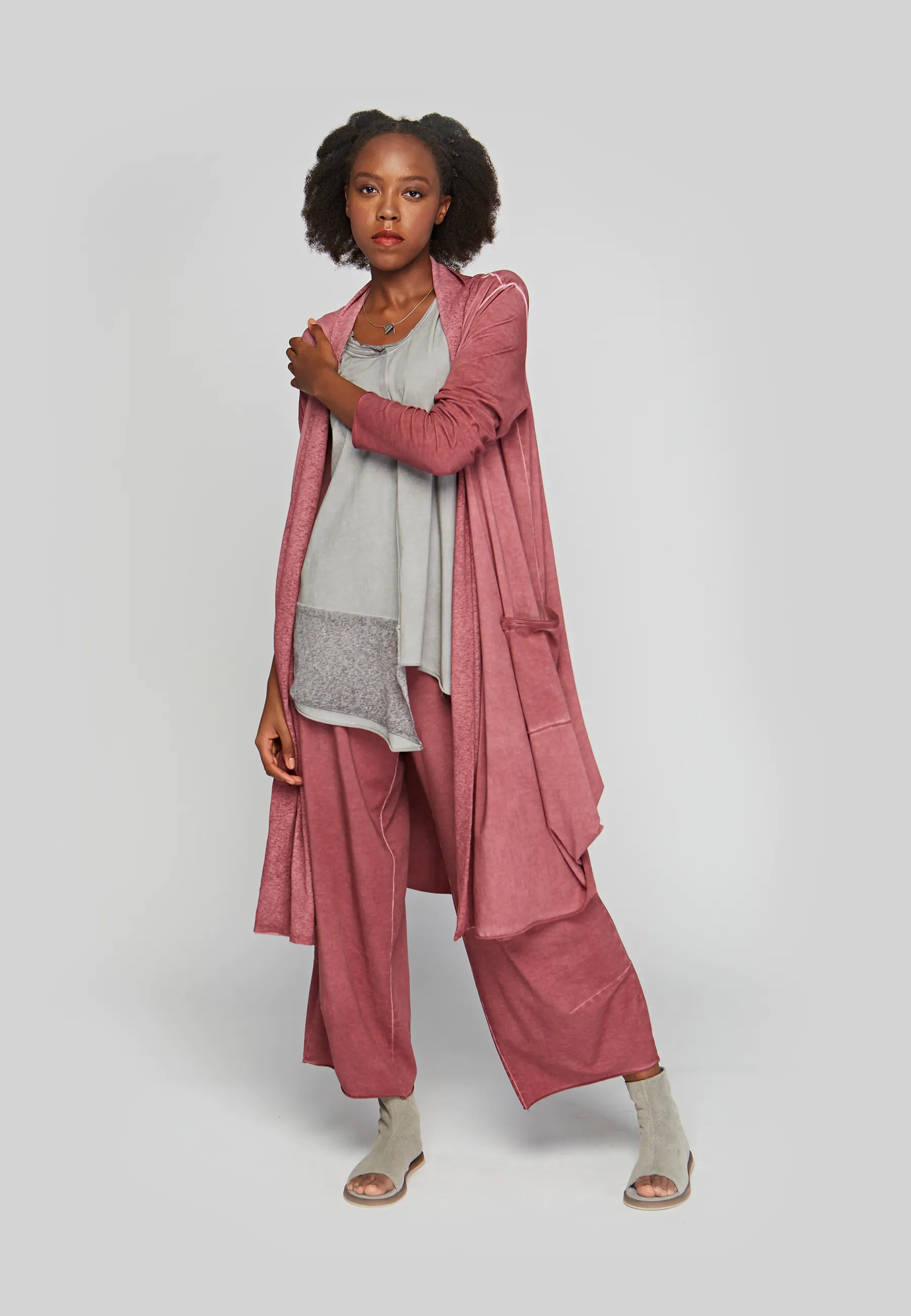 Cardigan with patch pockets -ARIA Garment dyed, long, cotton jersey duster