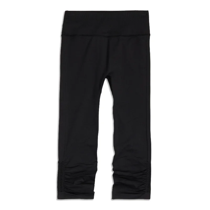 earth pants grounded -Flow & Go Crop - Resale