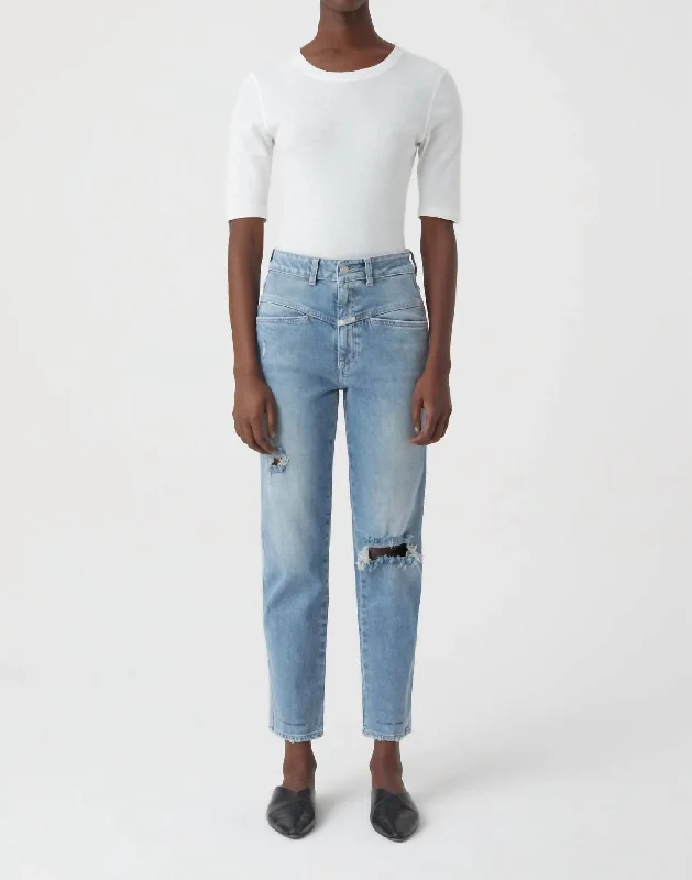 pants with studs -Pedal Pusher Jeans In Light Wash