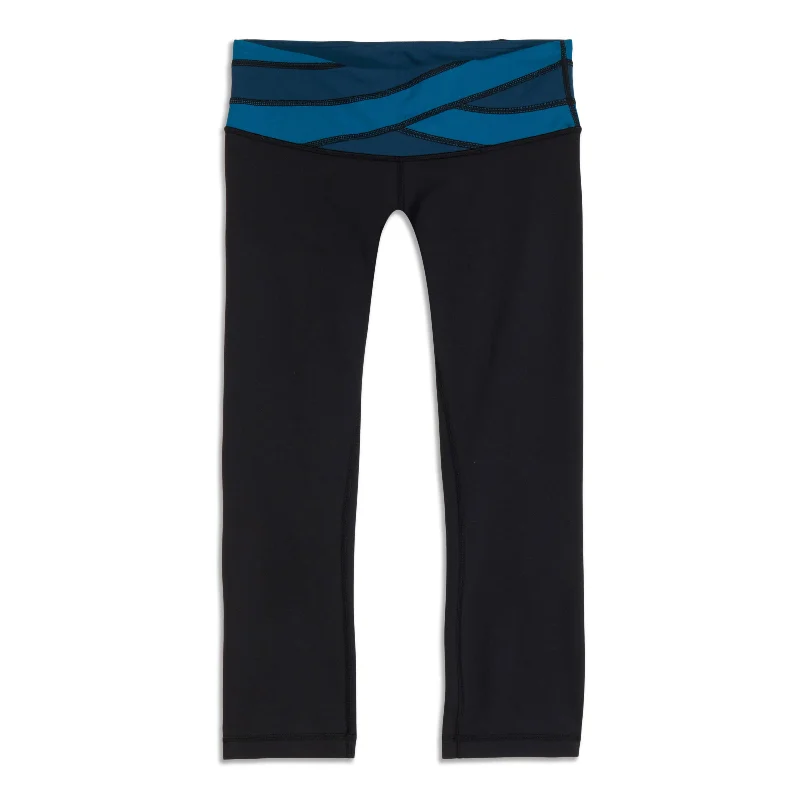 pants for athletic -Wunder Under Crop - Resale